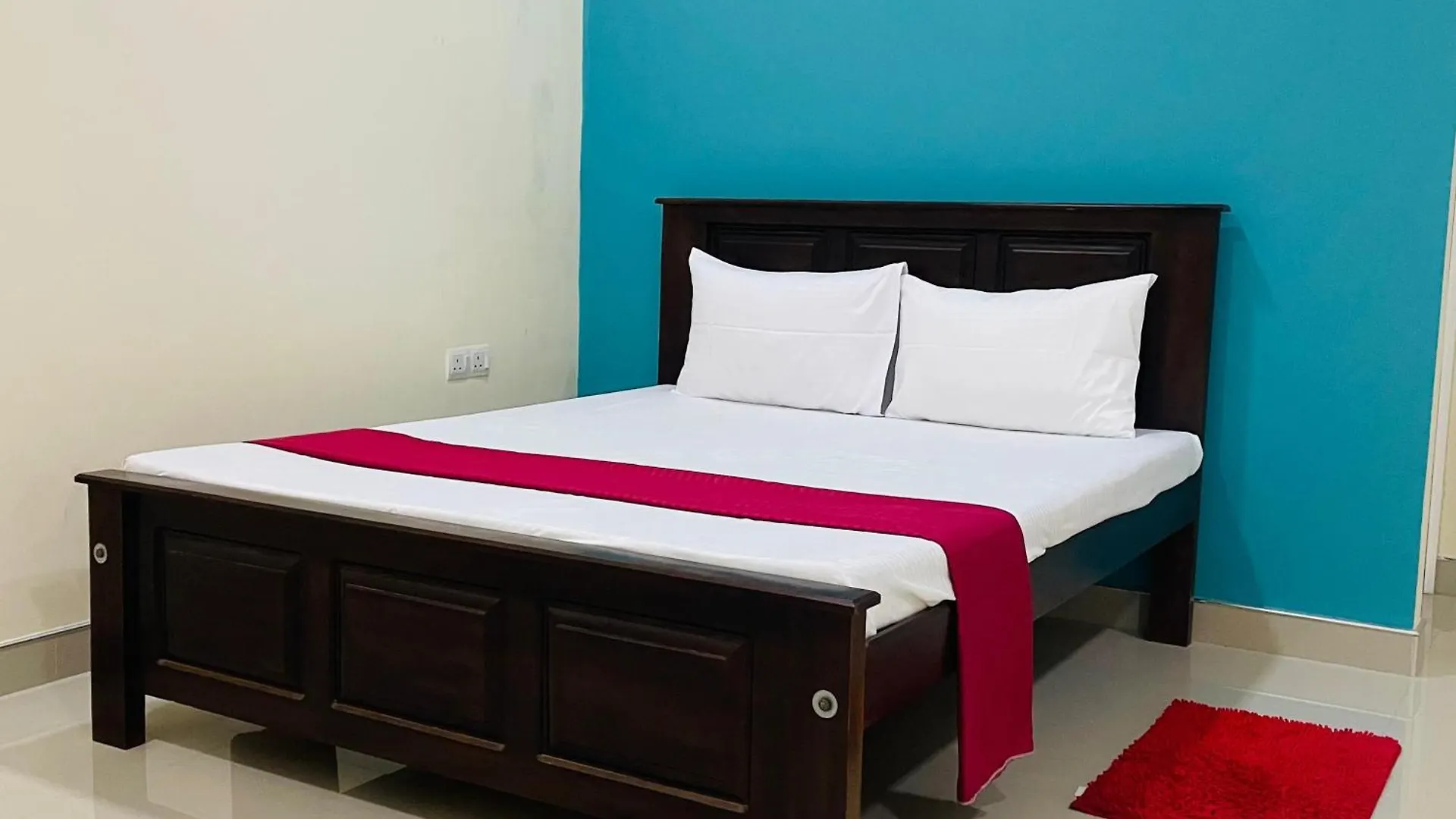 فندق مبيت وإفطار Travel Kingdom In Negombo Hotel سريلانكا